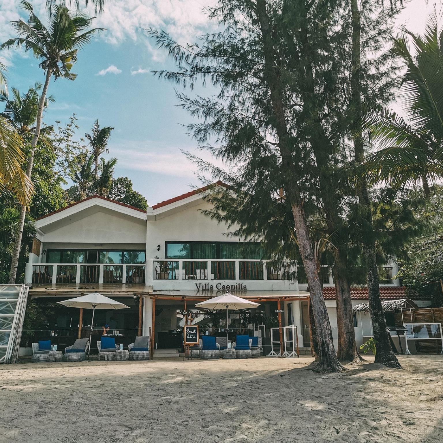 Ngoại cảnh khách sạn