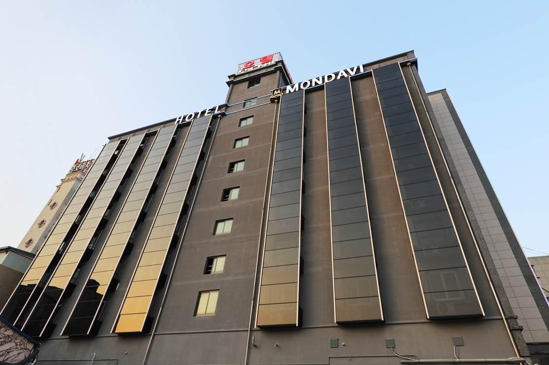 Ngoại cảnh khách sạn