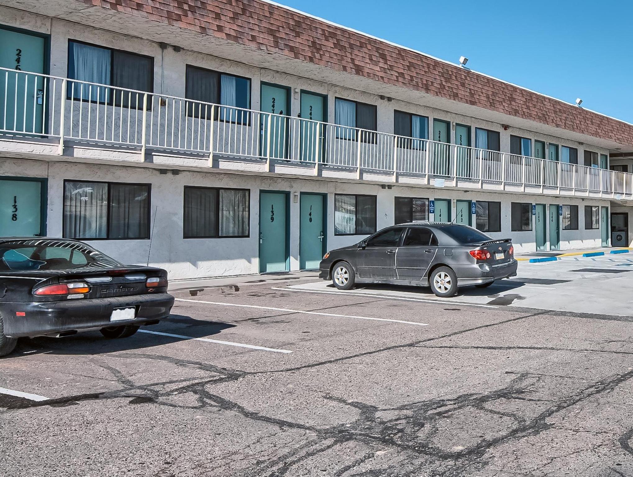 Ngoại cảnh khách sạn