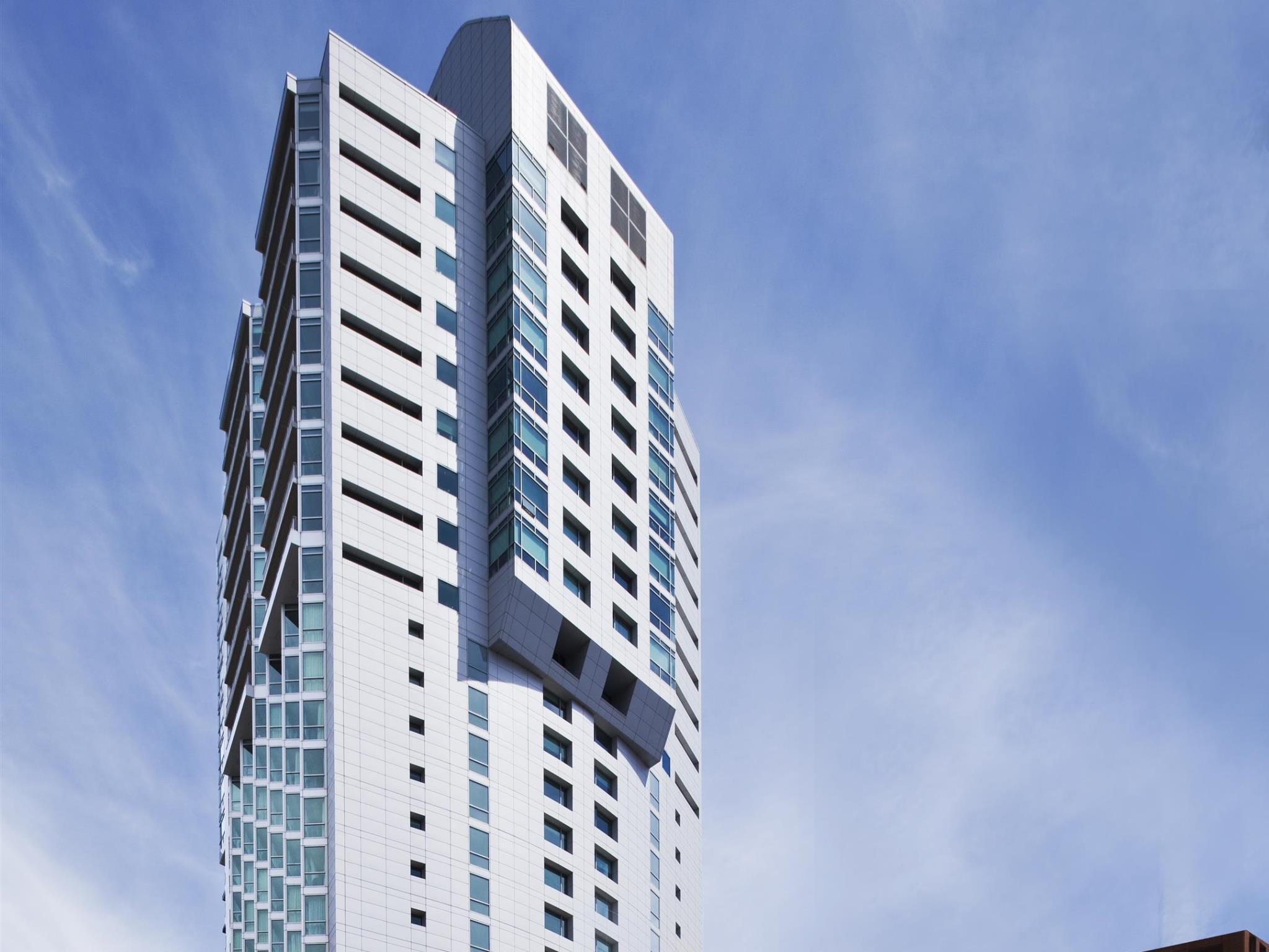 Ngoại cảnh khách sạn