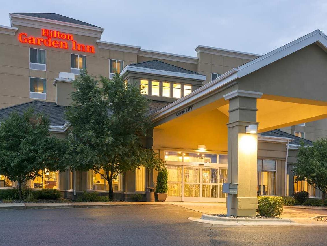 Ngoại cảnh khách sạn