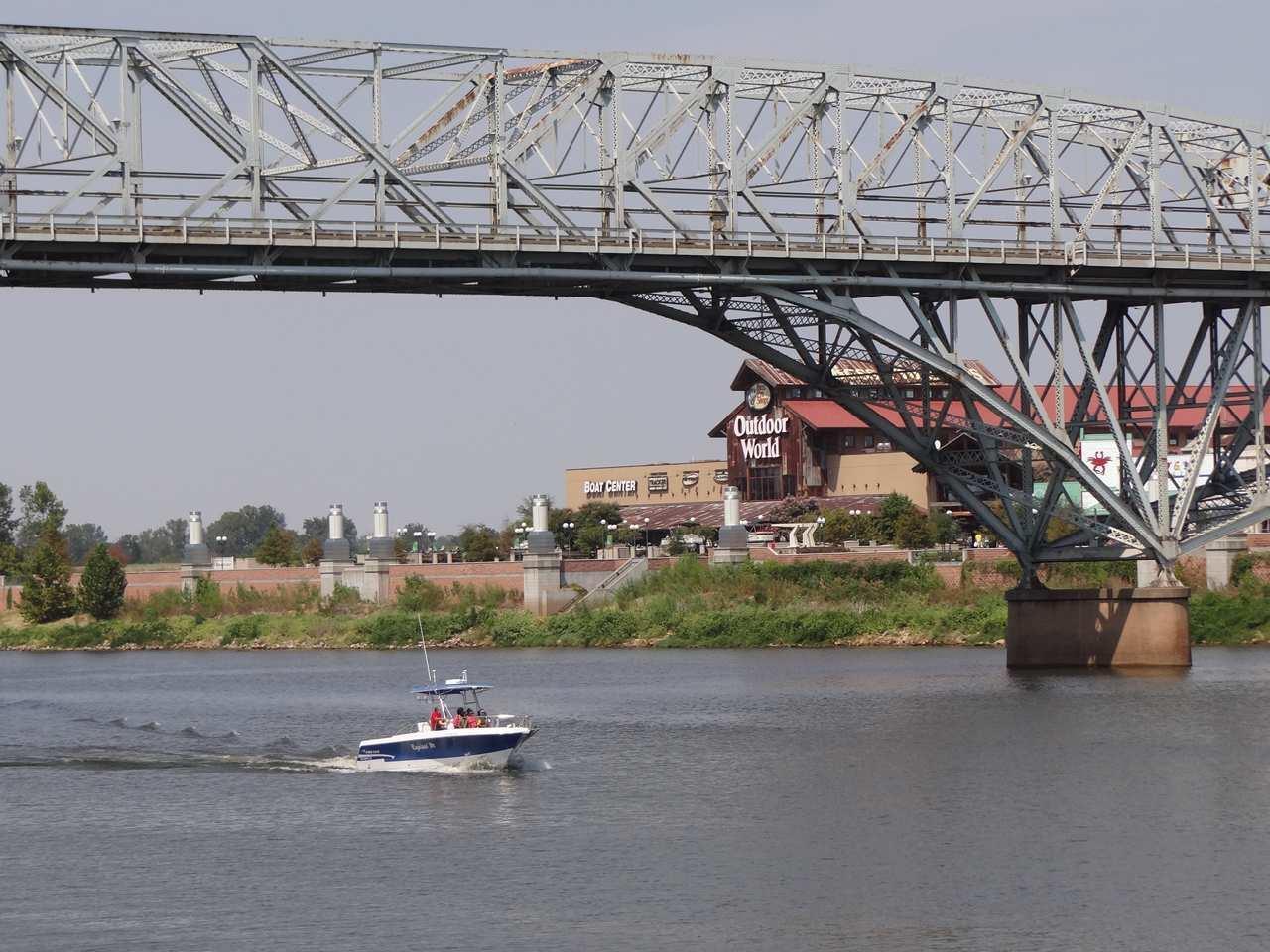 Khu vực xung quanh