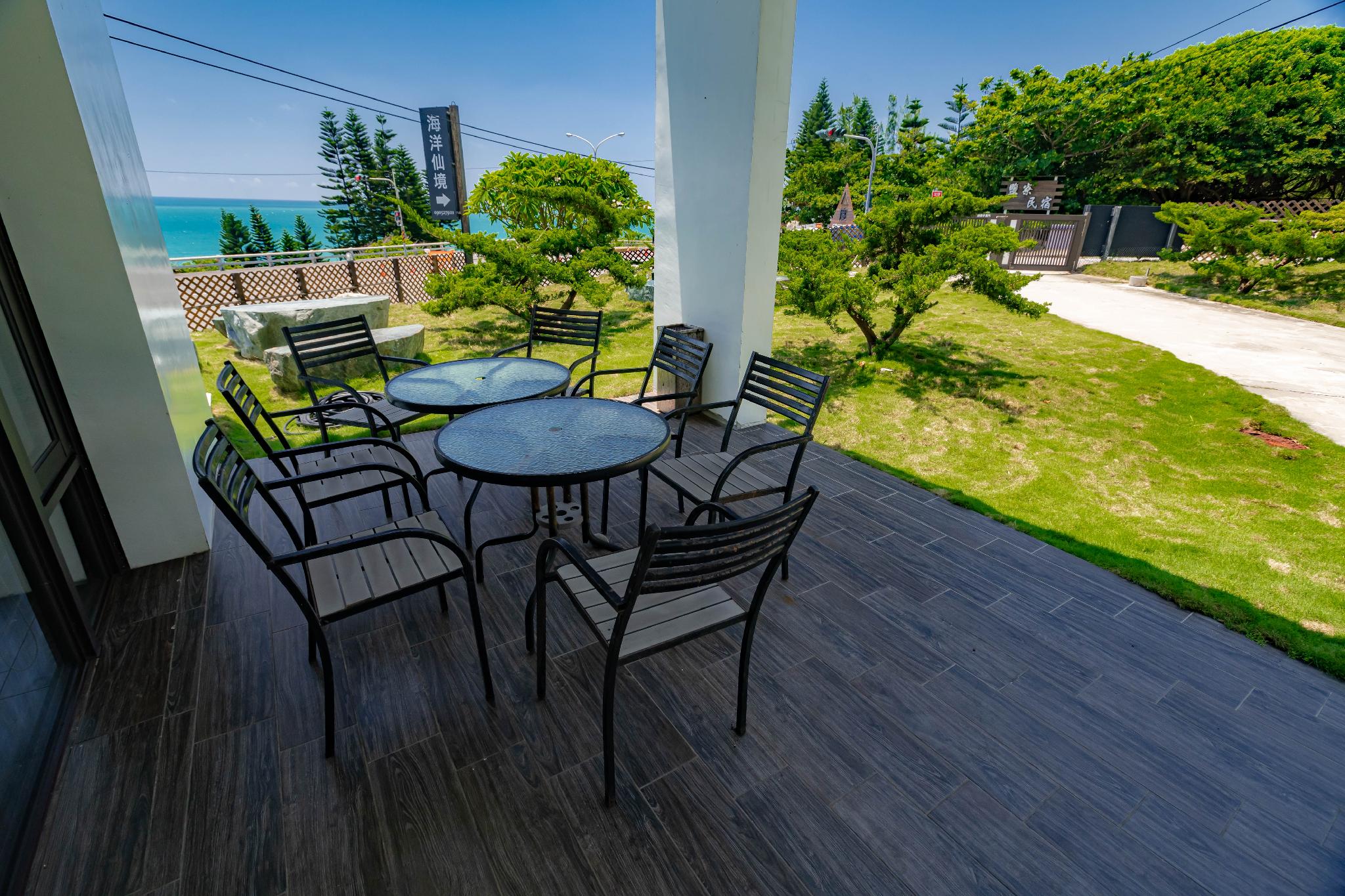 Ngoại cảnh khách sạn