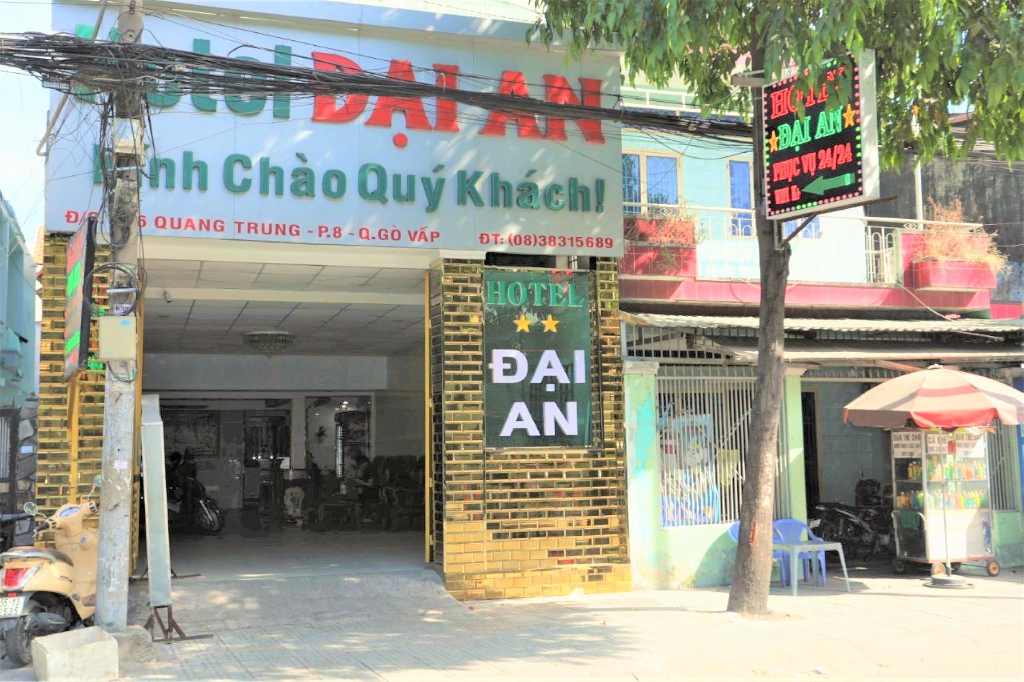 Ngoại cảnh khách sạn