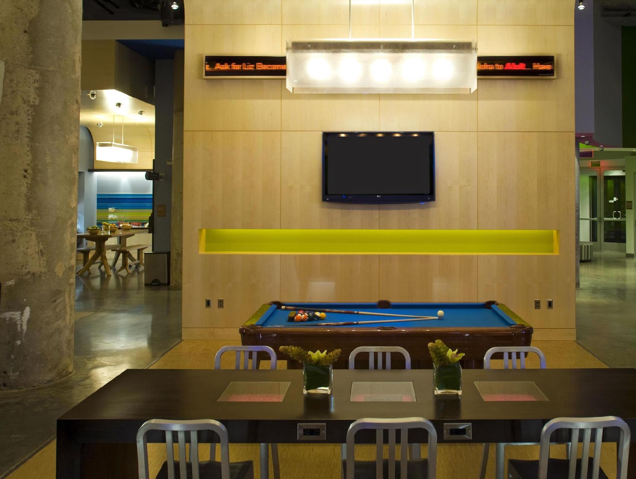 Tiện nghi giải trí