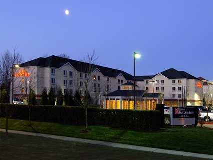 Ngoại cảnh khách sạn