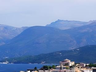 Khu vực xung quanh