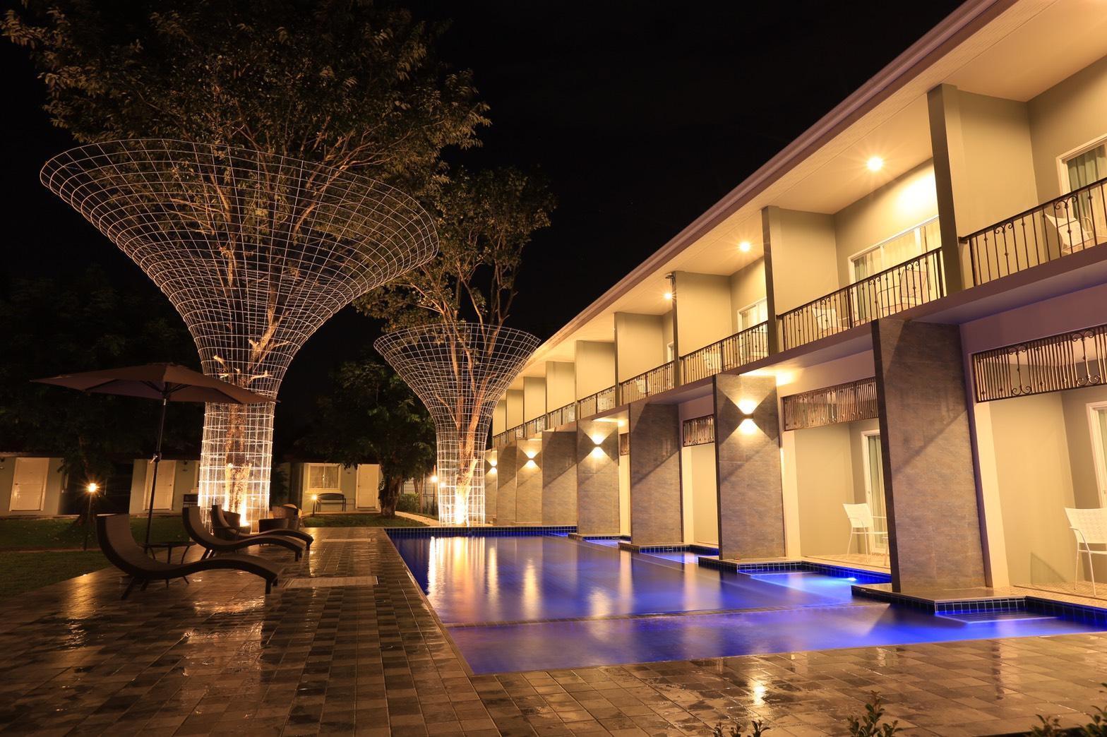 Ngoại cảnh khách sạn