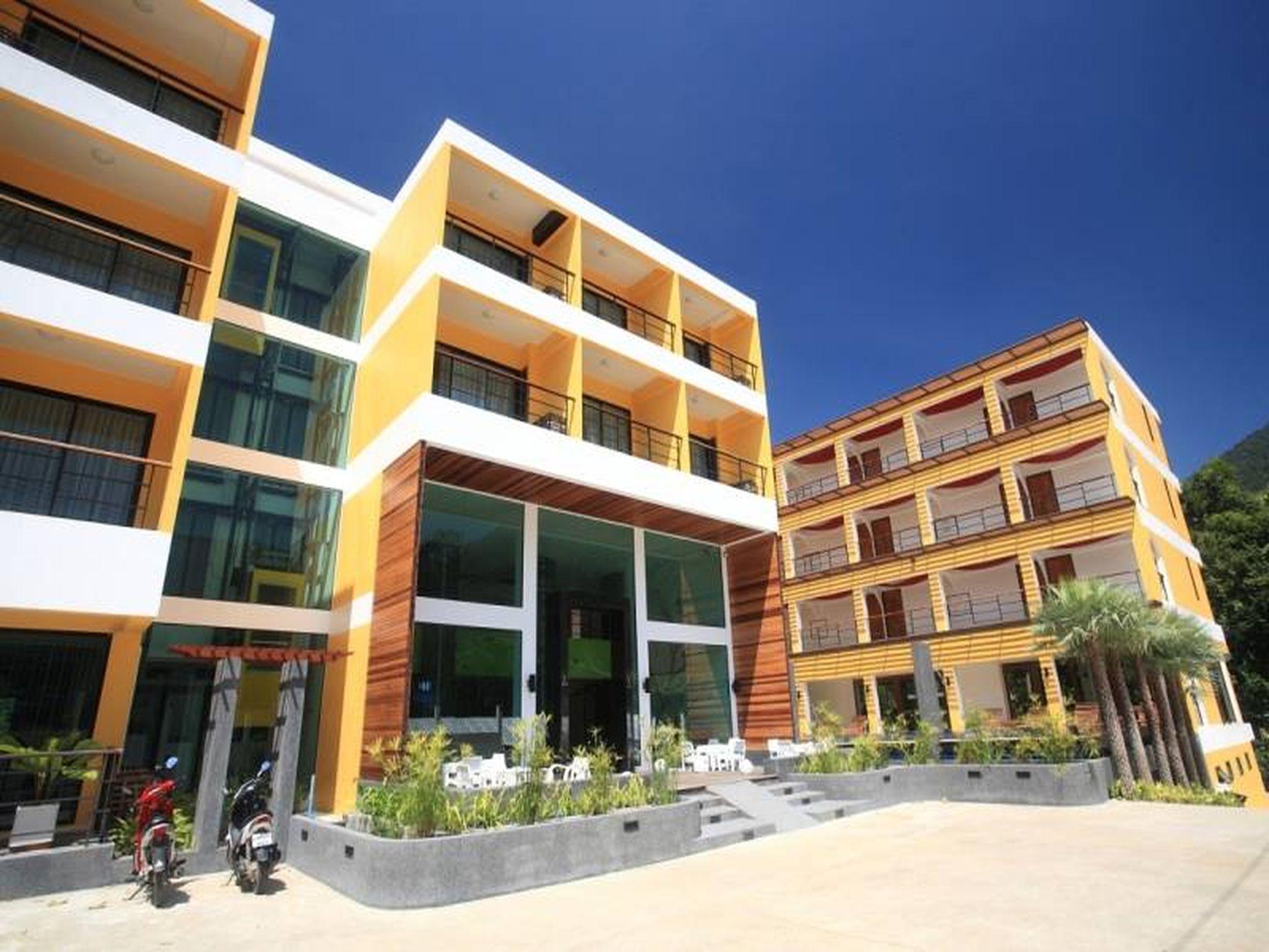 Ngoại cảnh khách sạn