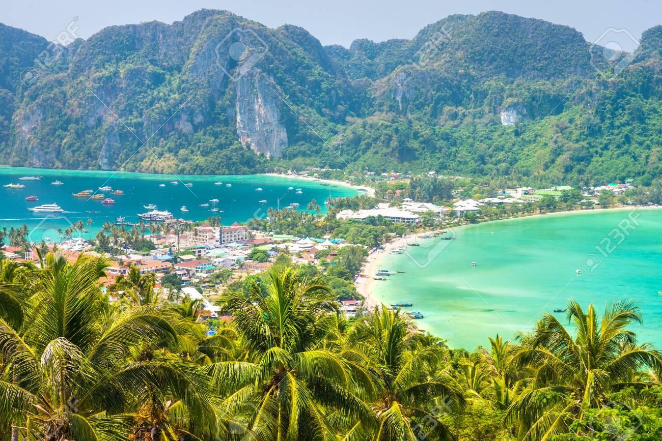 Khu vực xung quanh