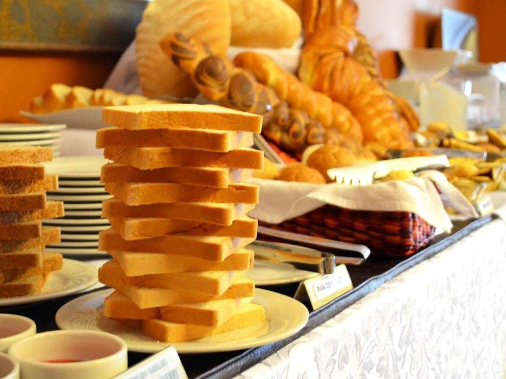 Đồ ăn và thức uống