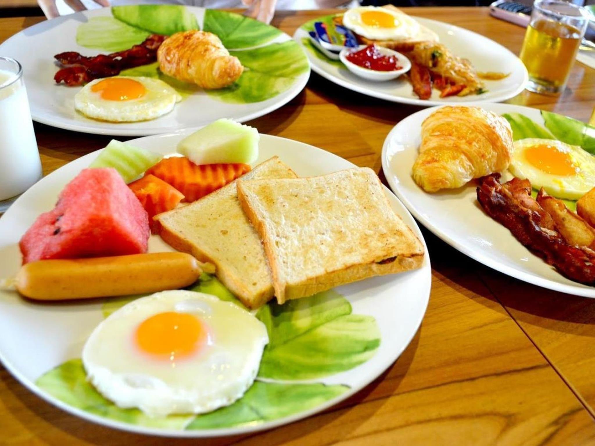 Đồ ăn và thức uống