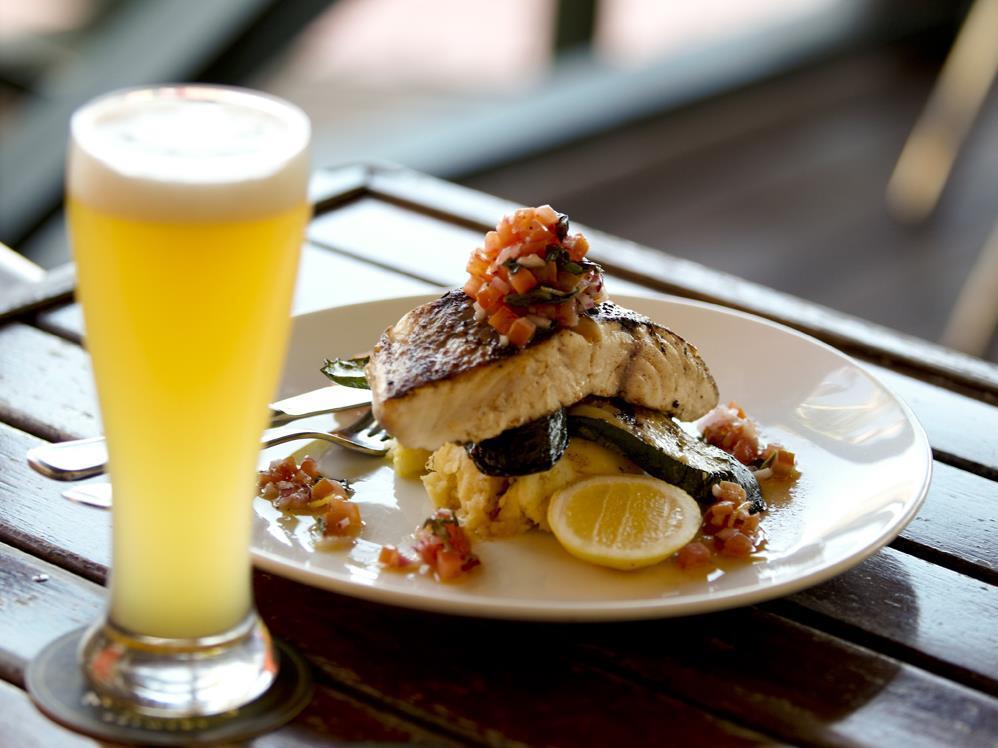 Đồ ăn và thức uống