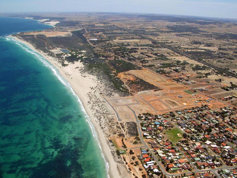 Khu vực xung quanh