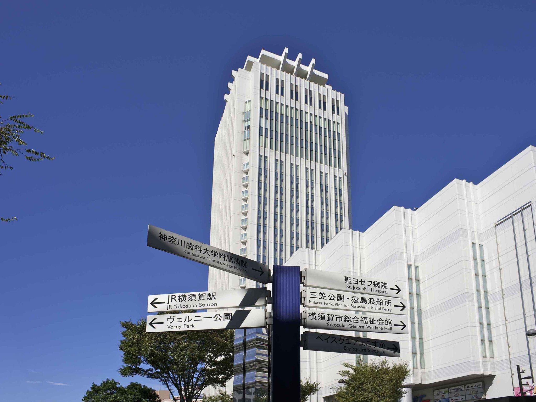 Ngoại cảnh khách sạn