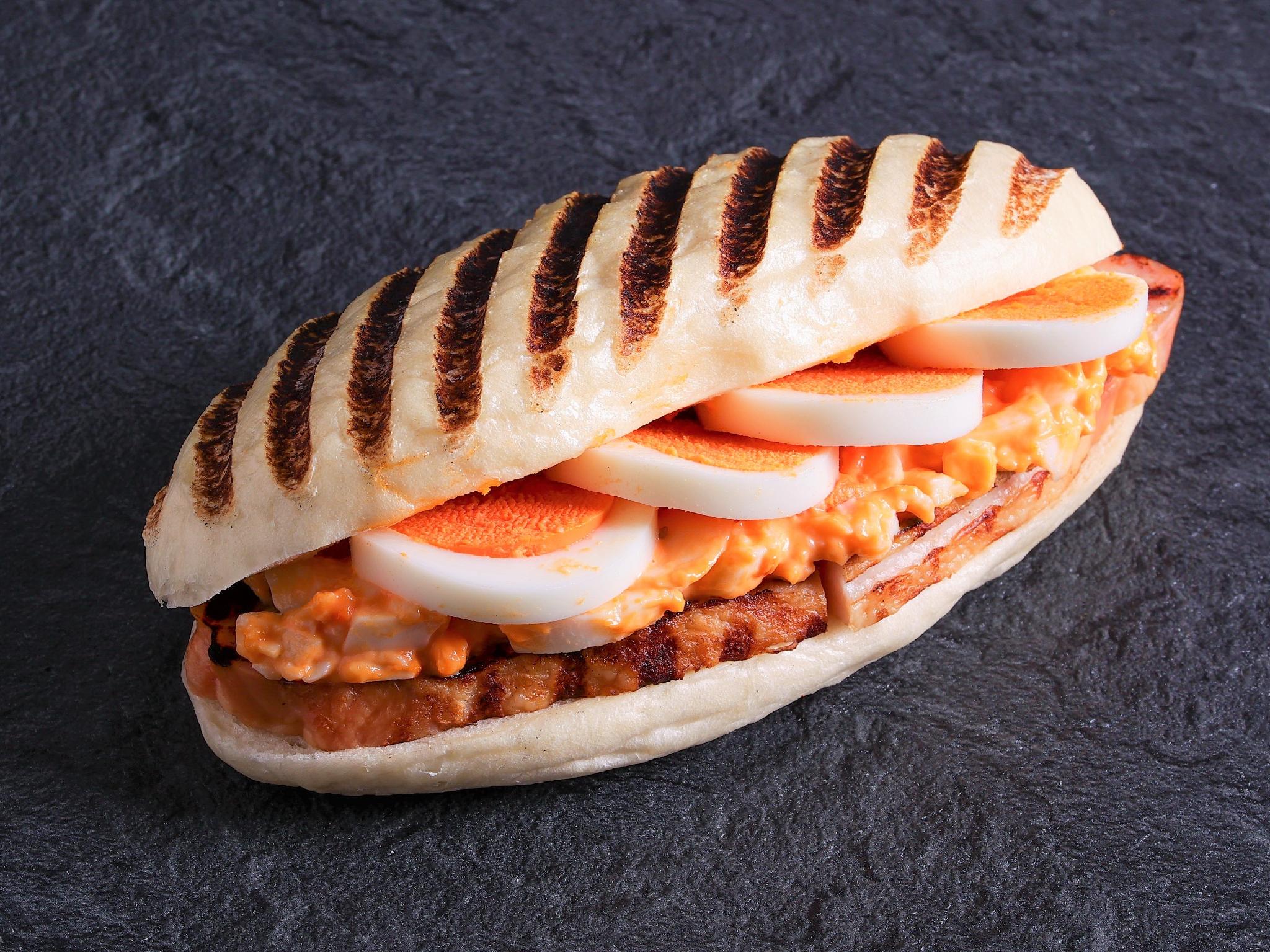 Đồ ăn và thức uống