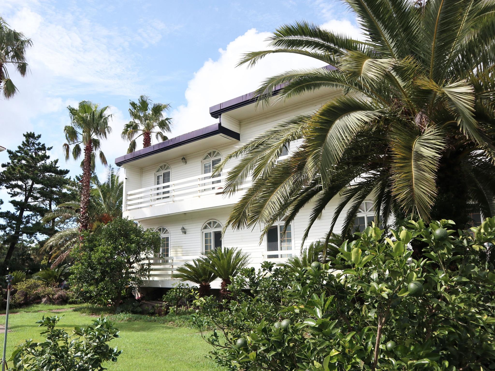 Ngoại cảnh khách sạn