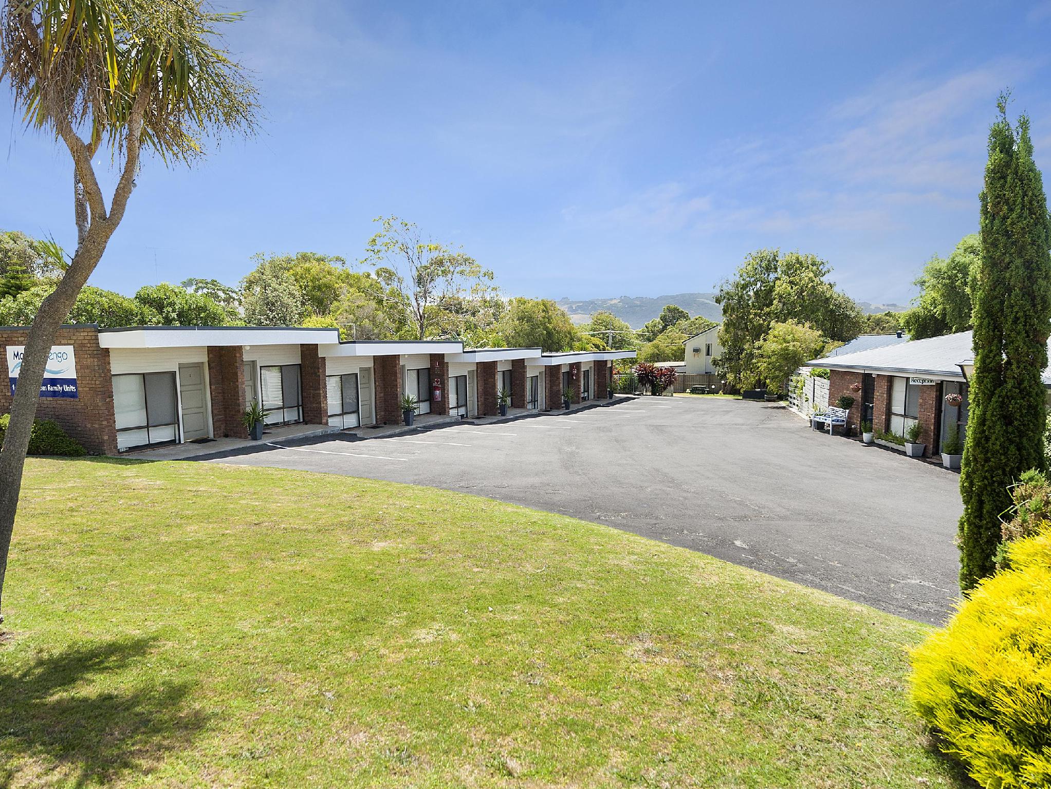 Ngoại cảnh khách sạn