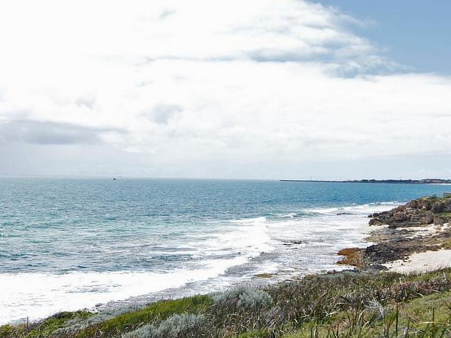 Khu vực xung quanh