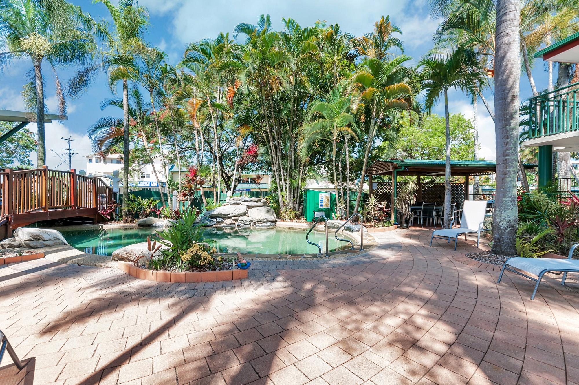 Ngoại cảnh khách sạn