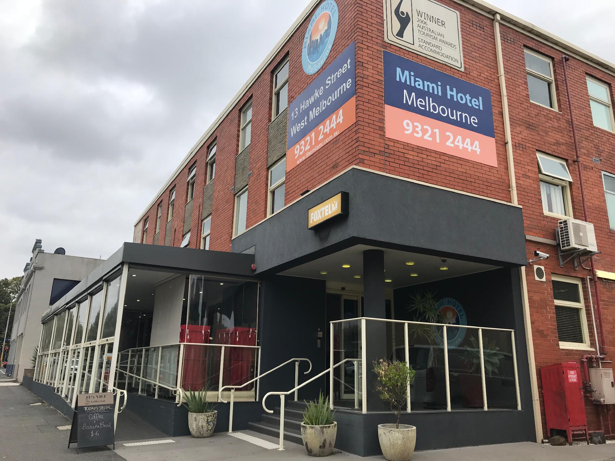 Ngoại cảnh khách sạn