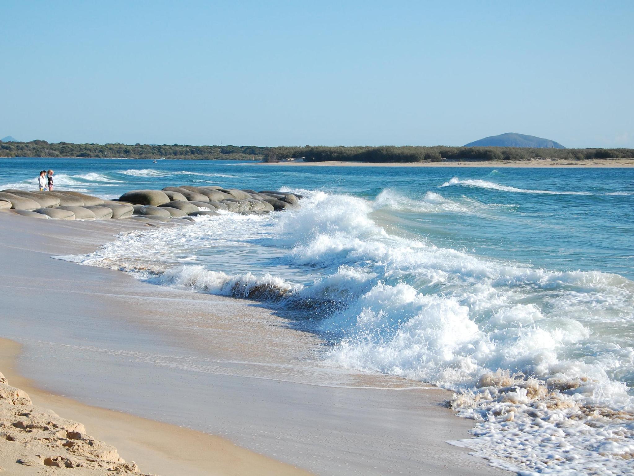 Khu vực xung quanh