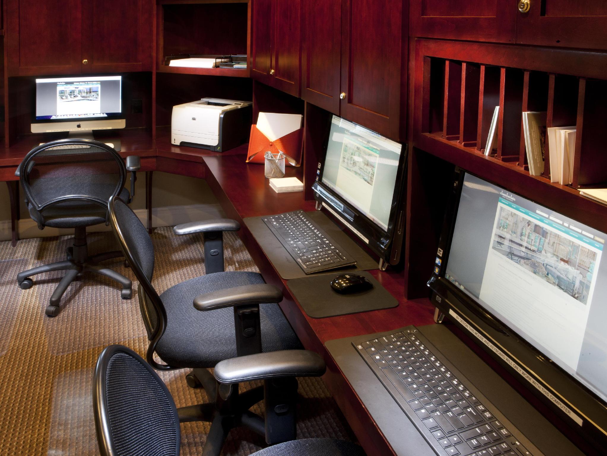 Trung tâm hội nghị