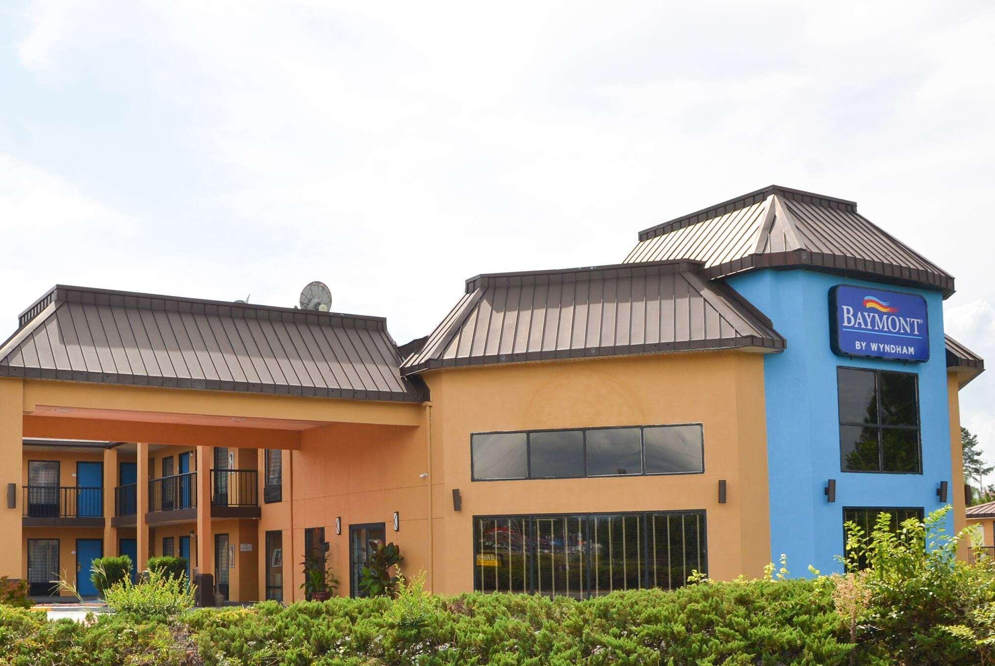 Ngoại cảnh khách sạn