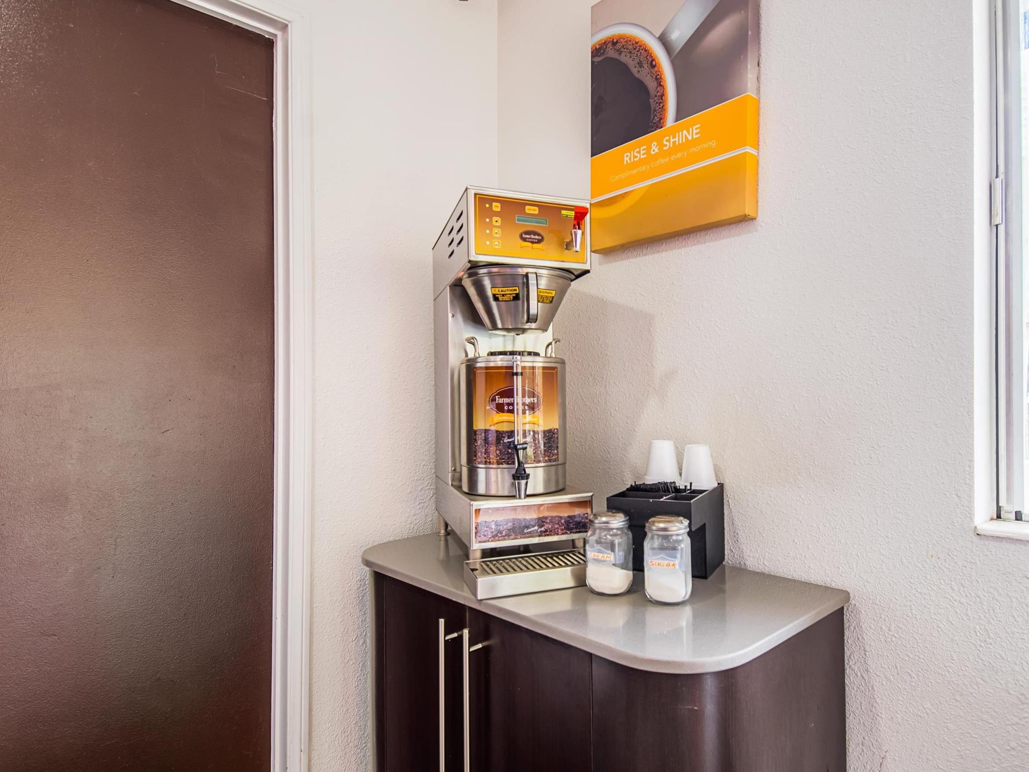 Đồ ăn và thức uống