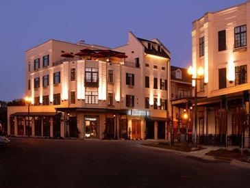 Ngoại cảnh khách sạn