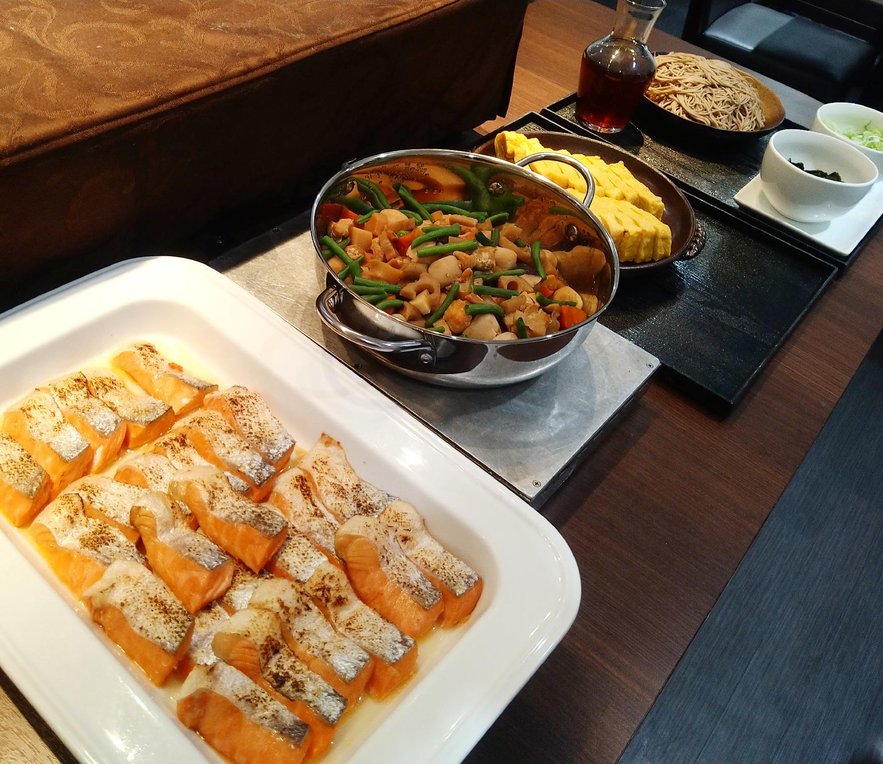 Đồ ăn và thức uống