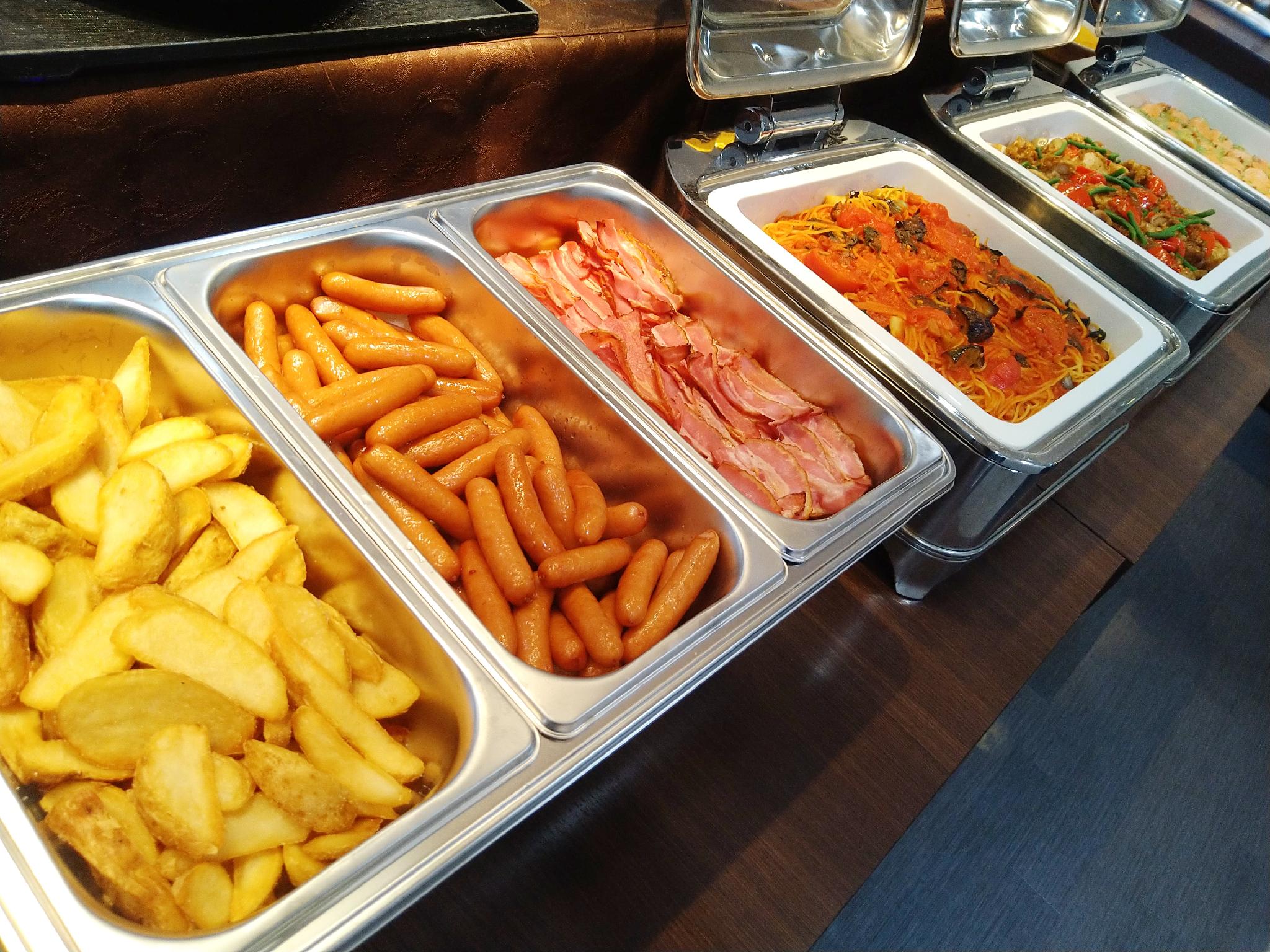 Đồ ăn và thức uống