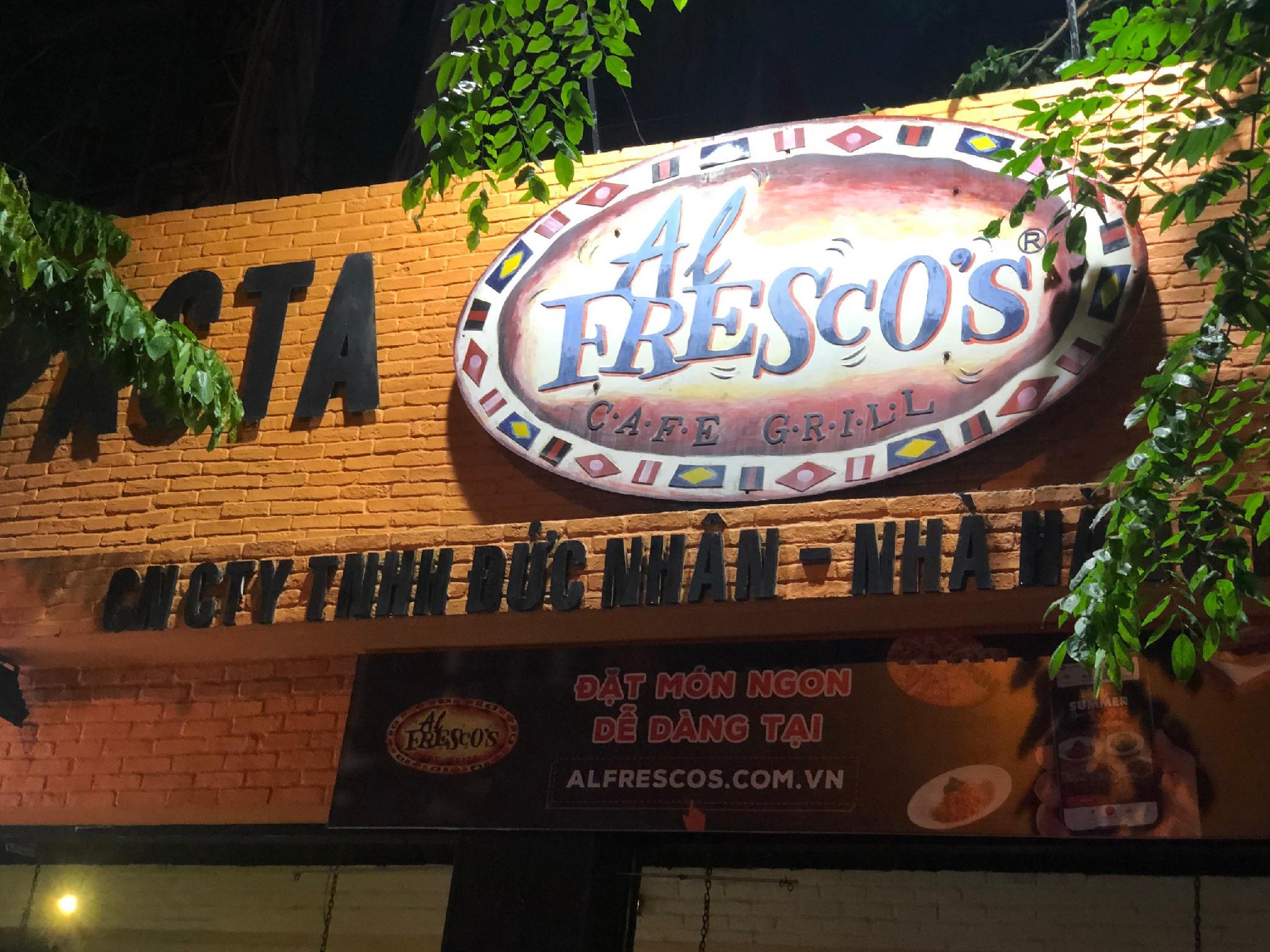 Khu vực xung quanh