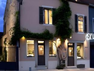 Ngoại cảnh khách sạn