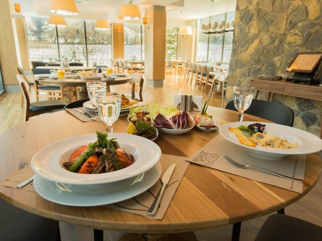 Ngoại cảnh khách sạn