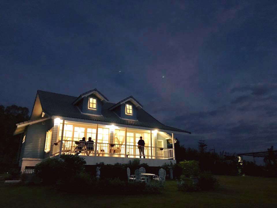 Ngoại cảnh khách sạn