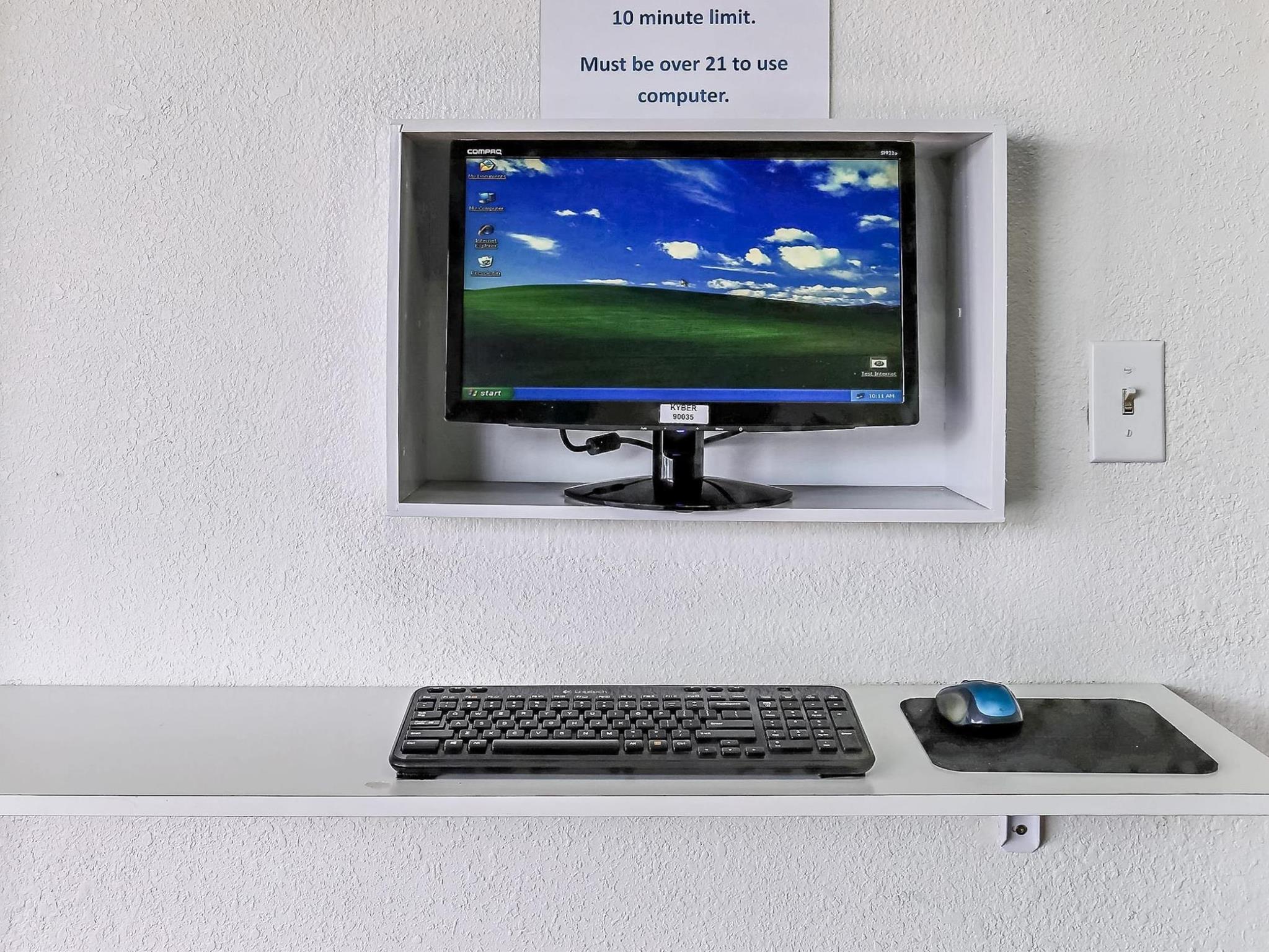 Trung tâm hội nghị