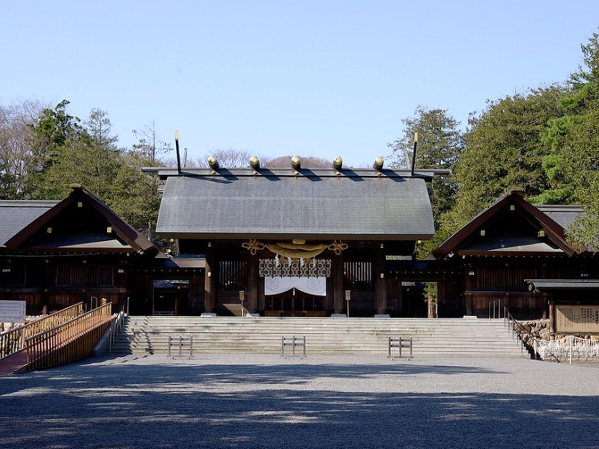 Khu vực xung quanh