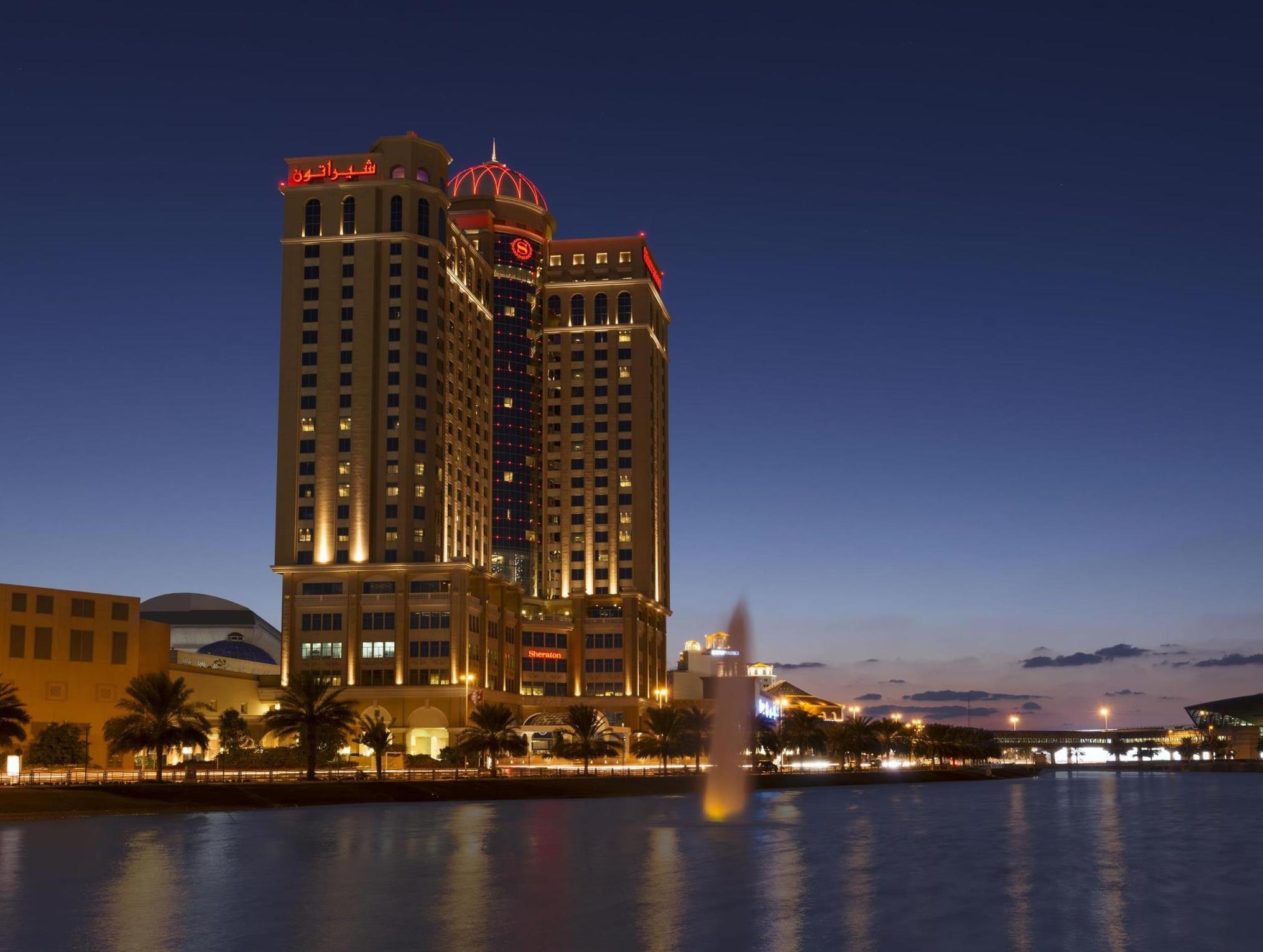 Ngoại cảnh khách sạn