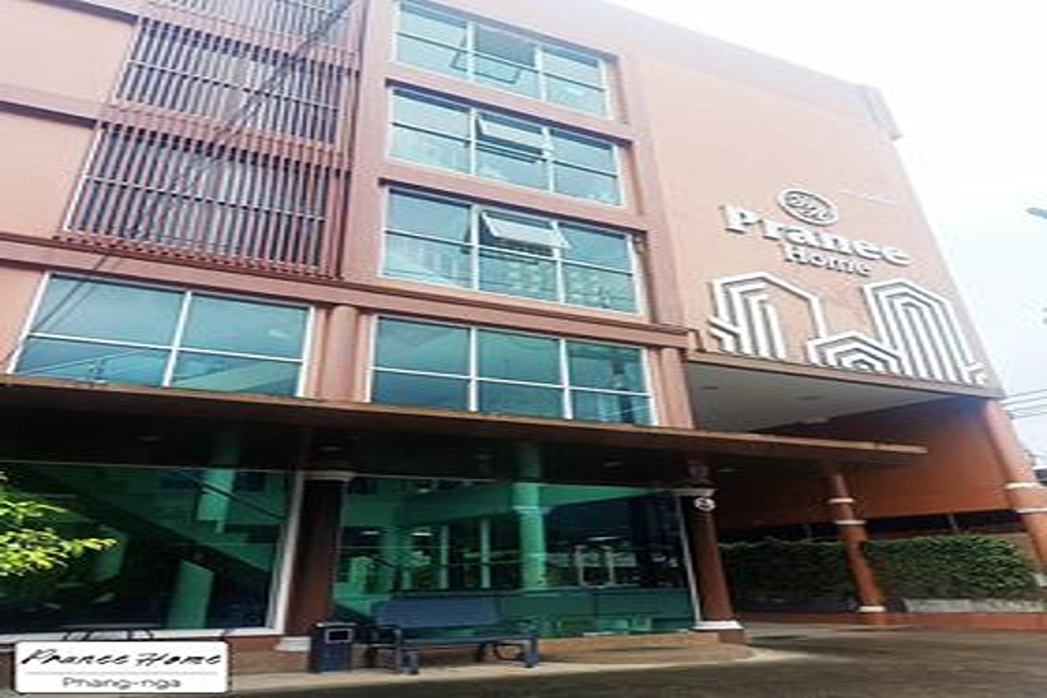 Ngoại cảnh khách sạn