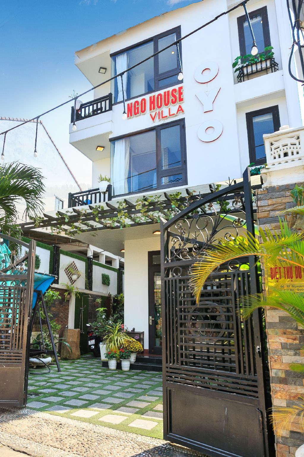 Ngoại cảnh khách sạn