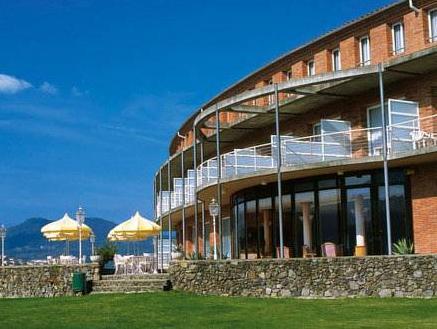 Ngoại cảnh khách sạn