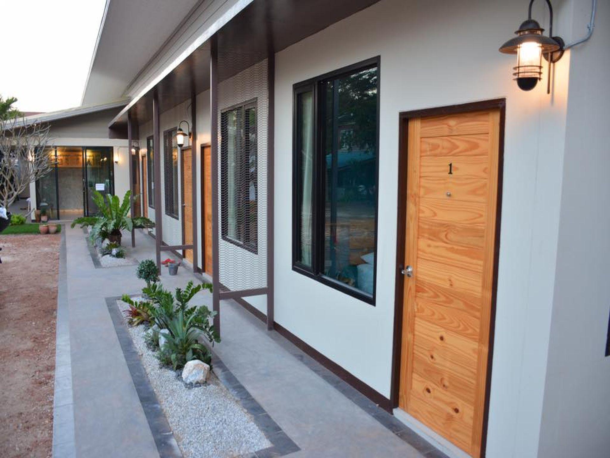 Ngoại cảnh khách sạn