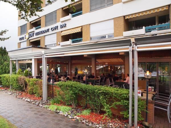 Ngoại cảnh khách sạn