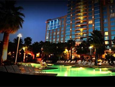 Ngoại cảnh khách sạn