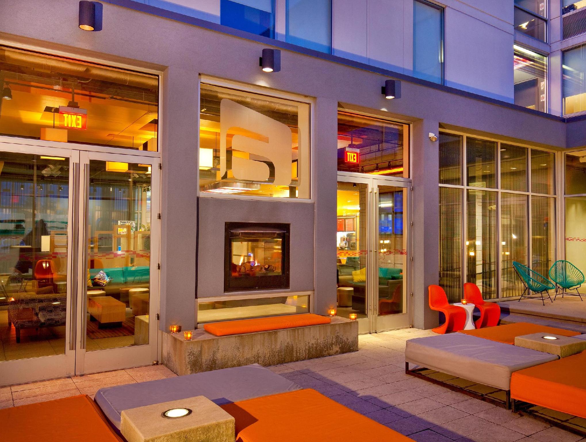 Ngoại cảnh khách sạn