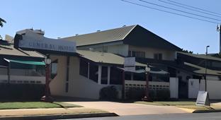 Ngoại cảnh khách sạn