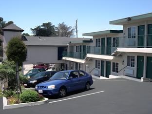 Ngoại cảnh khách sạn