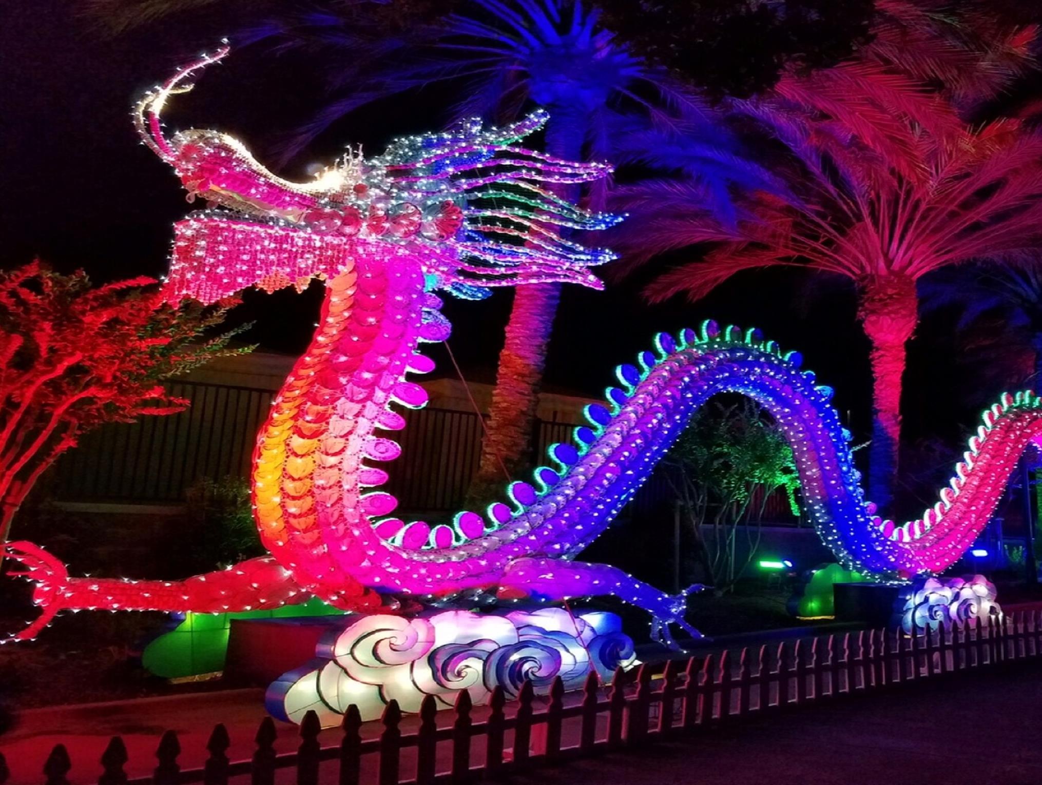 Nơi tham quan gần đây