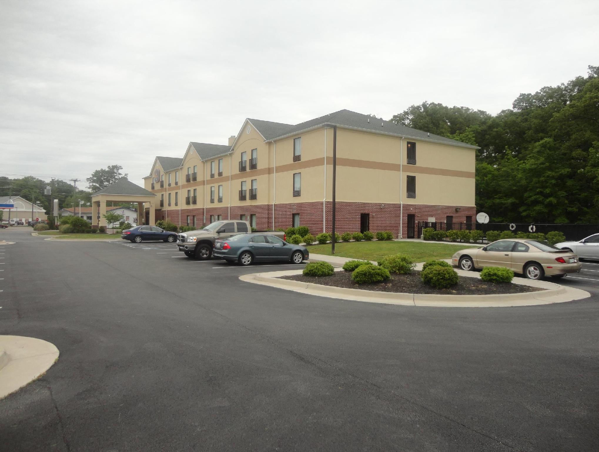 Ngoại cảnh khách sạn